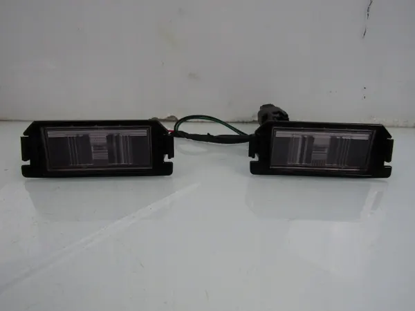 Feu de plaque Kia Picanto III 24R OEM 92501-B2000 image 2