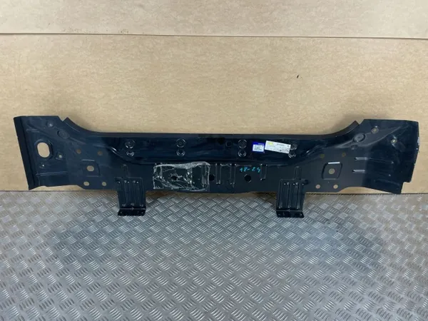 Panneau de renfort arrière OEM 32133493 pour Volvo V60 image 4