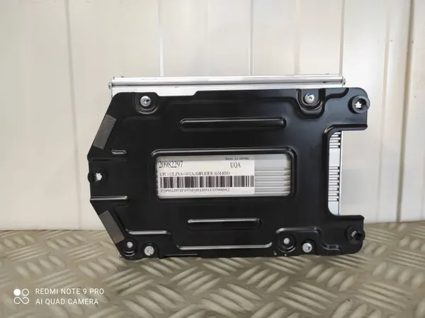 Amplificateur Audio OEM 20982297 pour Opel Insignia image 4