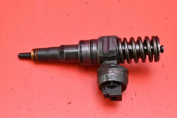 Injetor 038130079BX VW Golf 4 IV 1.9 TDI image 3