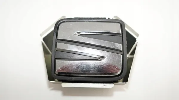 Poignée de coffre SEAT OE 360200589 pour Leon III image 2