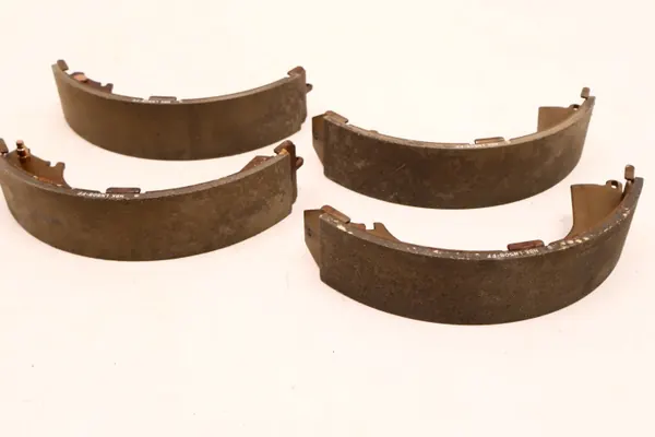 Toyota OEM 04495-60060 Jarrupalat - Käytetty Kunnossa image 4