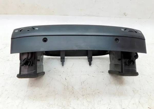 Moldura Rádio Nissan OEM 68260BG02C para Micra K12 image 4