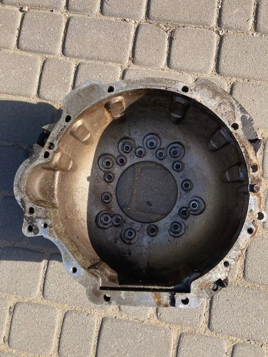 Automatic Transmission Bell Housing 4.0 V8 Land Rover Discovery II image 2