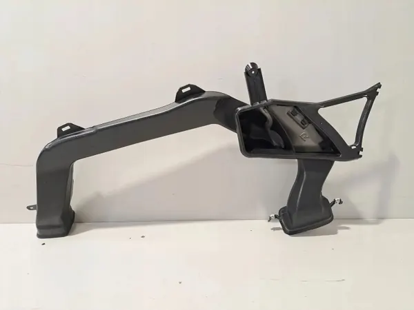 OEM 9396272 Matkustamon ilmakanava oikea puoli BMW M8 image 8
