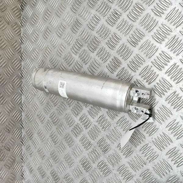 OEM 1EA816582A AC-droger voor Skoda Enyaq SUV image 4