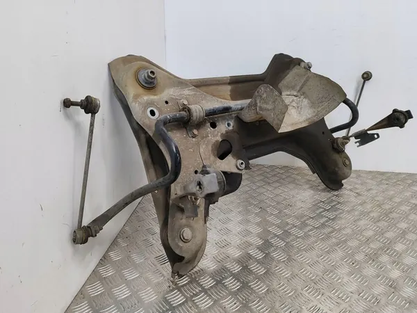 Opel Vivaro 2016 Telaio ausiliario anteriore OEM 544015795R image 7