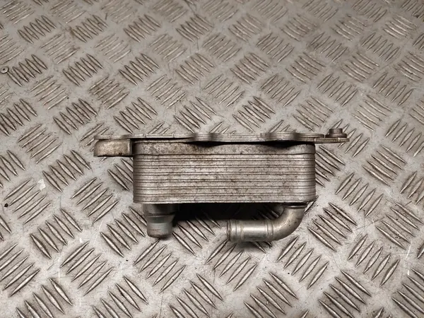 Audi Q7 4M 2016 Ölkühler image 5