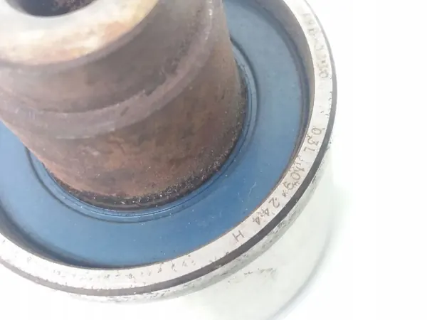 Tensor de correia de distribuição Skoda Octavia Mk2 2009 03L109244H image 3