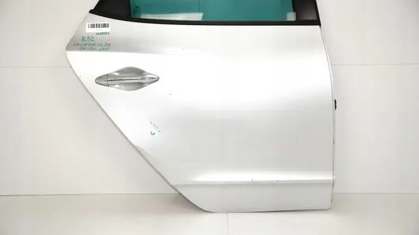 OEM 371117537 oikea takao-ovi Hyundai IX35 09-13 image 3