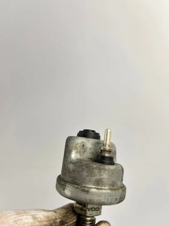 Öldrucksensor OEM 0065429417 für Mercedes W124/W201 image 4