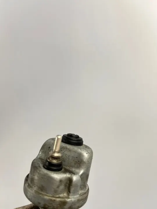 Öldrucksensor OEM 0065429417 für Mercedes W124/W201 image 5