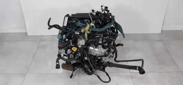SEAT Moottori CKF325969 2.0 TDI Diesel Käytetty image 2