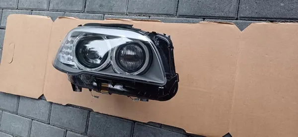 Farol Bi-Xenon Direito BMW F10 F11 OEM 7271908-10 image 3