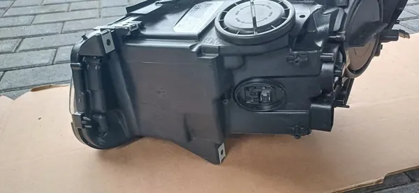 Farol Bi-Xenon Direito BMW F10 F11 OEM 7271908-10 image 6