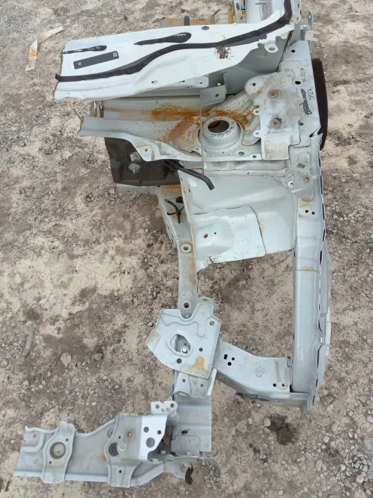 Painel lateral esquerdo dianteiro Honda Jazz V OE CWIARTKALPJAZZV image 3