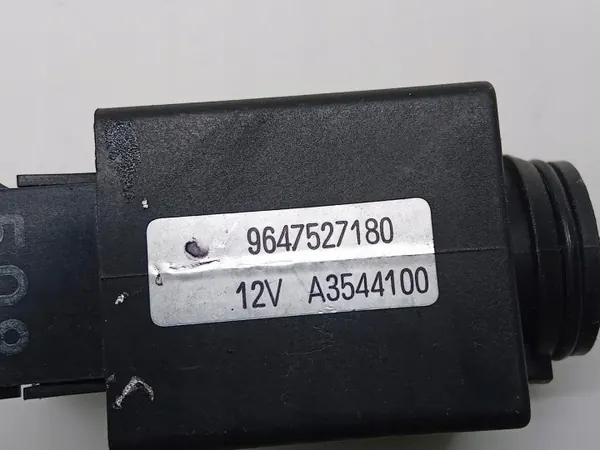 Lufttryckssensor OEM 9647527180 för Peugeot 407 image 4