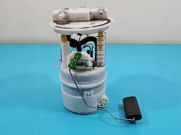 Bomba de Combustível Renault Clio IV 12-20 1.2 16V 172025354R image 3