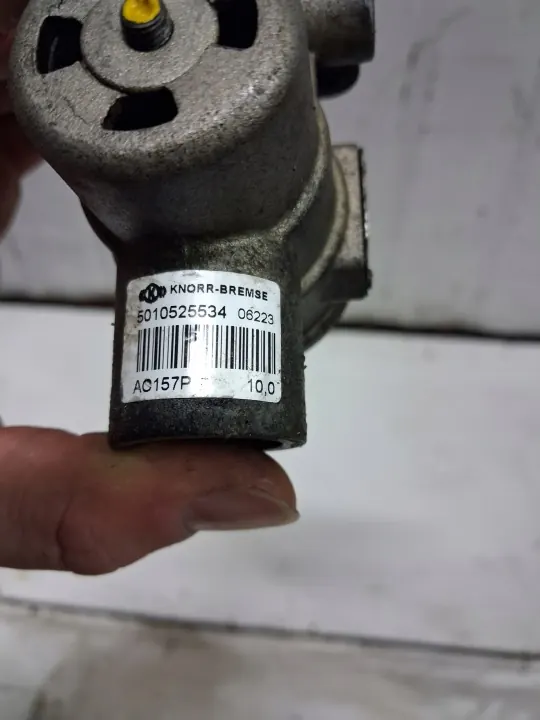 Soupape de pression OEM 5010525534 pour Renault Magnum image 3