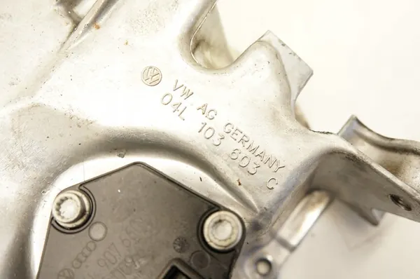 Oljepanna Audi 04L103603C image 6