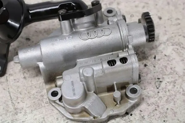 Bomba de aceite VW OEM 06H115105AF para Passat B7 Alltrack image 6