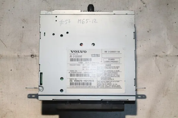 Changer CD Volvo OEM 31285831 31328065 pour XC90 I 2012 image 2