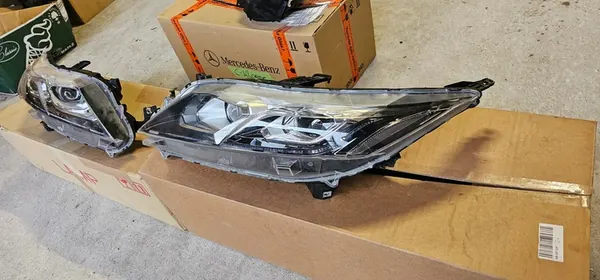 MITSUBISHI ECLIPSE CROSS 17- REFLECTOR FULL LED DERECHO 8301D072 image 2