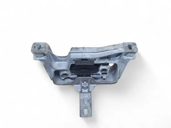 Mercedes-Benz CLA C117 Engine Mount A2462401717 image 5