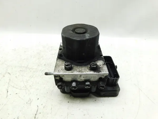 Iveco Daily IV ABS-pomp met montage (2006-14) image 2