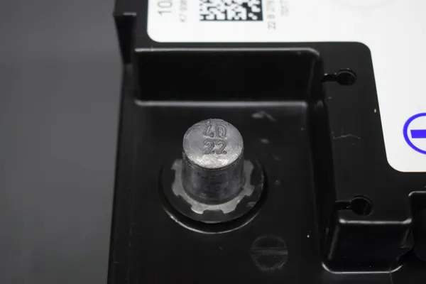 BMW AGM-Batterie 70 Ah 720A image 3