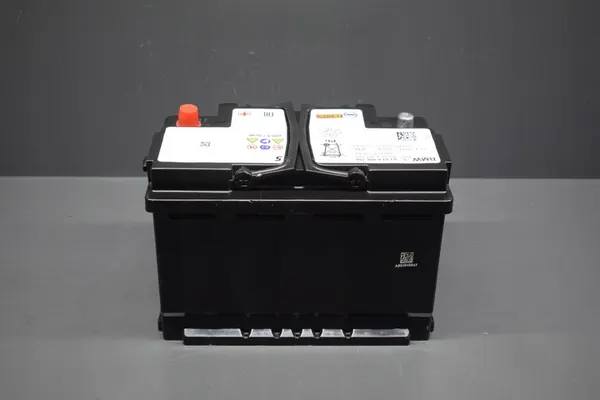 BMW AGM-Batterie 70 Ah 720A image 4
