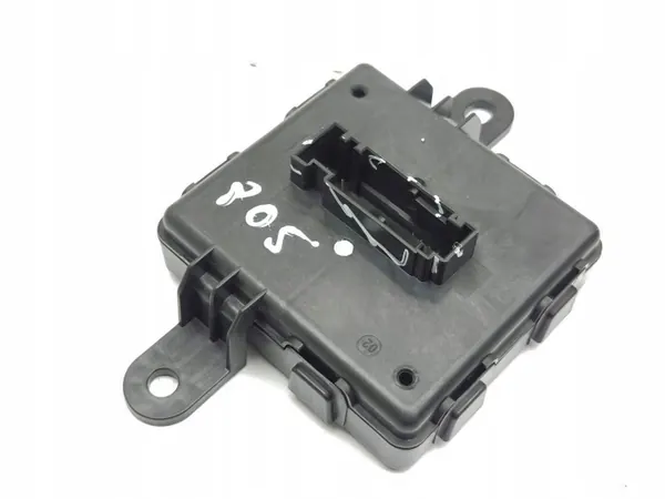 OEM 5WA959436B Avaimeton käynnistysmoduuli Seat Leon IV:lle image 4