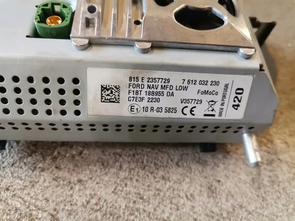 Écran de navigation Ford Fiesta MK7 OEM F1BT18B955DA image 3