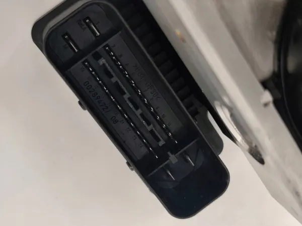 ABS-pomp OEM 06210205774 voor Suzuki Swift I image 3