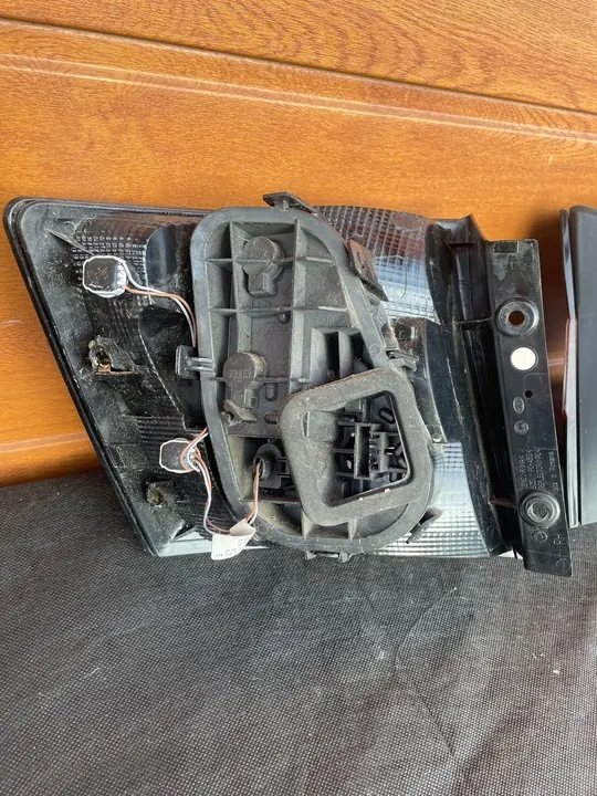 Luz Trasero Izquierdo + Derecho Skoda Fabia III Kombi 2014+ image 4