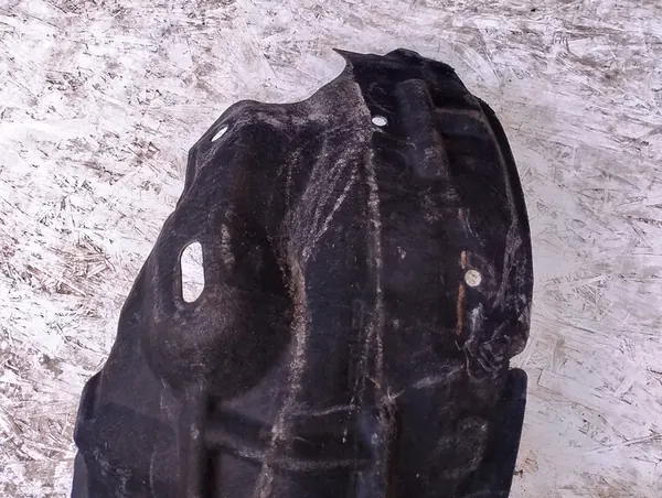 RENAULT MEGANE IV Front Left Wheel Arch OEM 638454716R image 5