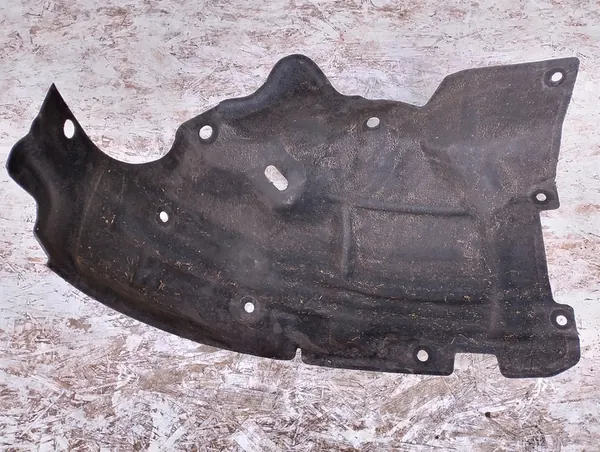 RENAULT MEGANE IV Front Left Wheel Arch OEM 638454716R image 7