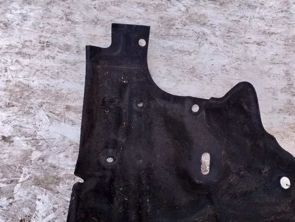 RENAULT MEGANE IV Front Left Wheel Arch OEM 638454716R image 9