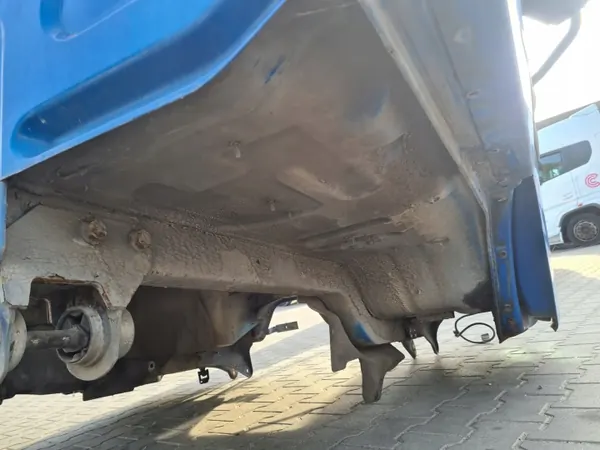 Cabina completa para Renault Midlum DXi Euro 5 manual image 10