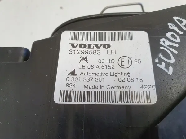 Vasen etuvalo Volvo S40 II V50 31299583 image 2