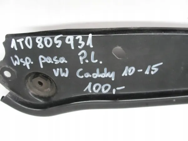 Vasemman etu turvavyön tuki VW Caddy 2010-15 image 3