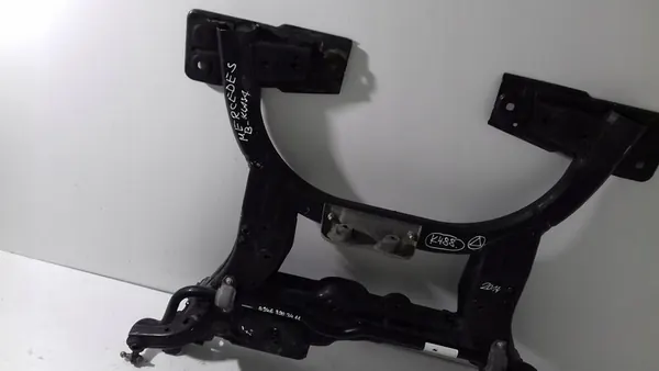 Voorste subframe Mercedes B-Klasse A2463203411 image 2