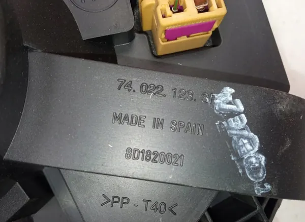 Motor do Ventilador VW Passat image 3