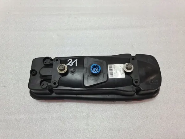 Lanterna traseira esquerda Renault Master Movano OEM 265550674R image 3