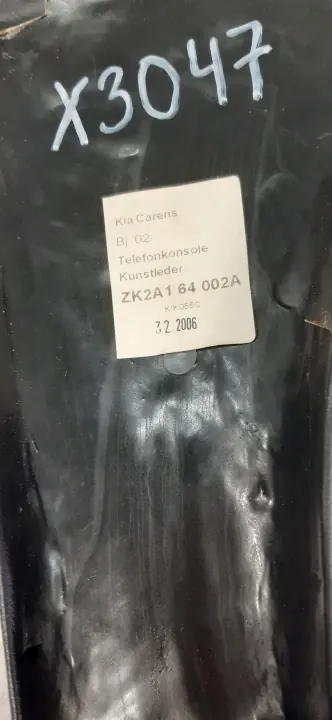 Support téléphone Kia Carens console OEM ZK2A164002A image 4