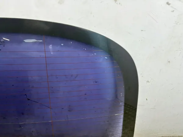 Vidro traseiro Tesla Model S OEM AMD216777 - Usado image 6