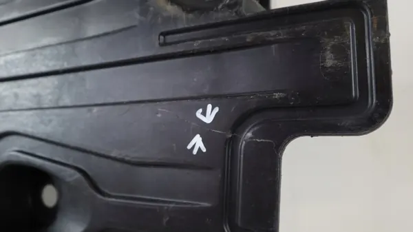 Volvo XC40 oikea alustasuojus OEM 1169534551 image 4