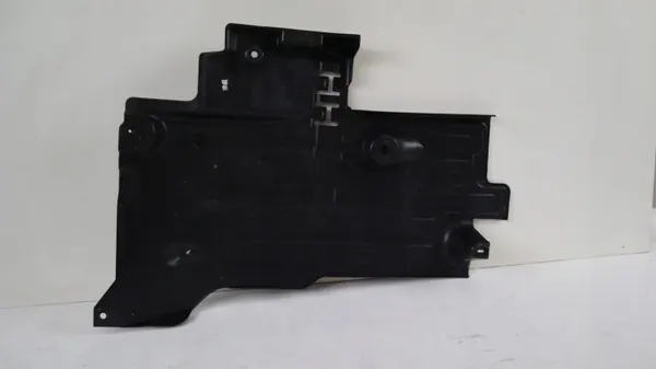 Volvo XC40 oikea alustasuojus OEM 1169534551 image 5