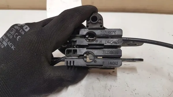 Motorhuvslås VOLVO V40 CROSS COUNTRY 2014 image 8