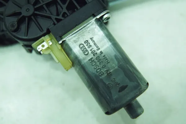 Moteur de verrou toit OEM 0390201950 Mercedes SL R230 image 4